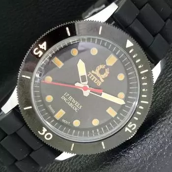 МУЖСКИЕ ВОССТАНОВЛЕННЫЕ ШВЕЙЦАРСКИЕ ЧАСЫ TITUS 40 ММ С ПОВОРОТНЫМ БЕЗЕЛЕМ И ЧЕРНЫМ ЦИФЕРБЛАТОМ a430735-2 R104-a430735