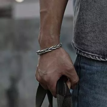 Мужской браслет, однотонный, винтажный, из нержавеющей стали, антидеформированный, легко сочетается с декоративным отверстием A