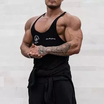 Мужской летний жилет для фитнеса с буквенным принтом, бесшовный U-образный вырез без рукавов, эластичный быстросохнущий пуловер, повседневный мужской топ для спортзала и плавания L чёрный