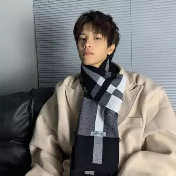 Мужской осенне-зимний повседневный теплый клетчатый шарф, молодежный удобный вязаный шарф для поездок на работу 180*28 красный