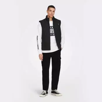 Мужской пуховик без рукавов с высоким воротником ONLY & SONS