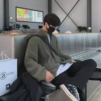 Мужской свободный свитер-кардиган на молнии из высококачественной трикотажной ткани на осень/зиму 2023 года M чёрный