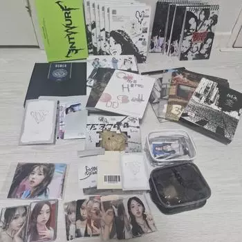 Мы продаем альбомы Nmixx, фотокарточки, Focas и т. д.. Оптом