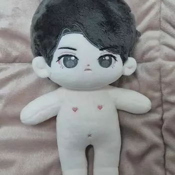 Мы продаем хлопковую куклу размером 20 см с атрибутикой Северуса Снейпа из Гарри Поттера.