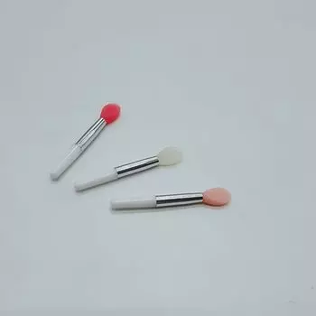 Mysp Silicone Lip Brush Smudges Lipstick Mini Lip Balm Brush Portable Three white handle silicone lip brush