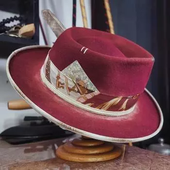 На новой фабрике Прямая продажа Шляпа из овечьего фетра Однотонная Шляпа из овечьего фетра Состаренная тесьма Украшенная Шляпа из чистого шерстяного фетра