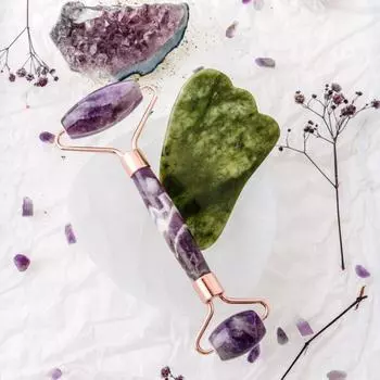 Набор Гуа Ша с аметистовым валиком и нефритовой вороньей лапкой