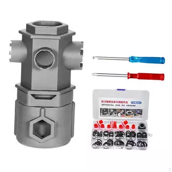 Набор инструментов для ремонта сантехники с уплотнительными кольцами и прокладками под раковиной