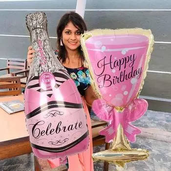 Набор из 2-х предметов: розового шампанского «С днем рождения» и высоких стеклянных шаров из алюминиевой фольги с ножками, розовый подарок на день рождения для девочки, украшение для вечеринки