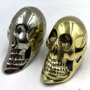 Набор из 2-х ручек для трости в форме черепа. Наконечник на винтовой насадке для тростника. Сменная ручка