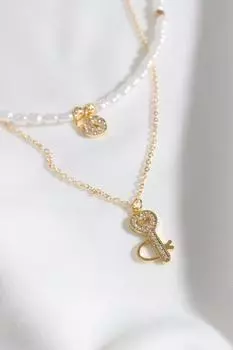 Набор из 2 ключей в виде сердца с жемчужным ожерельем золотого цвета