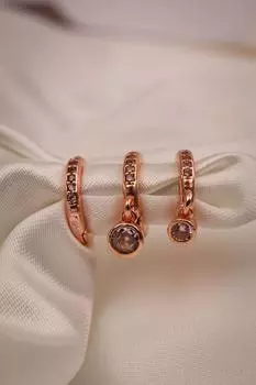 Набор из 3 серег с розами с одним камнем