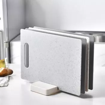 Набор из 4 пластиковых кухонных разделочных досок 4-Piece Set in Color Box