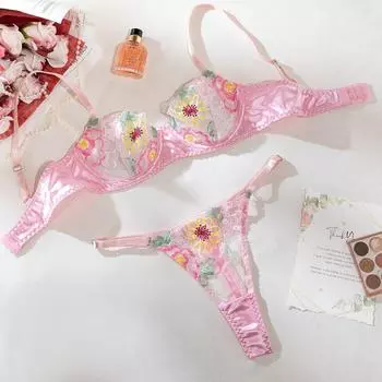 Набор из трех предметов с вышивкой в Instagram: прозрачный жилет, сетчатый топ и юбка с разрезом Pink S