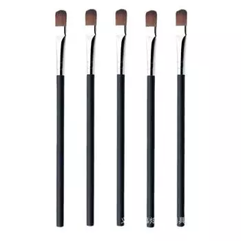 Набор кистей для нанесения теней с мягкой щетиной для начинающих — очень удобный и универсальный для макияжа глаз.