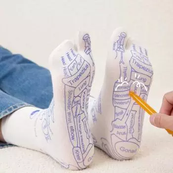 Набор носков для акупрессуры для рефлексологии стоп. Простые в использовании носки для акупрессуры с массажной палочкой. Таблица точек массажа ног. Инструменты для акупрессурного массажа. S коричневый