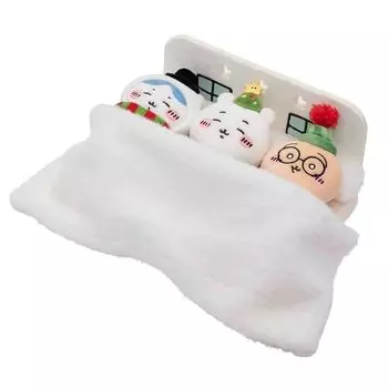 Набор талисманов Chikawa Happy Holidays, который крепится к кровати, кролик Chikawa Hachiware белый