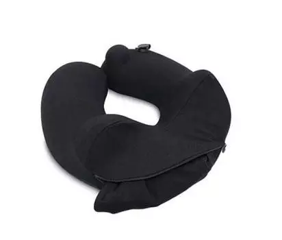 Надувная подушка для шеи Travelmall с капюшоном и встроенным насосом (черный) чёрный
