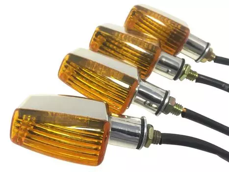 (nakira) Set of 4 Custom Turn Signals, Clear Lens, General Purpose Turn Signals (Yellow/Plated)