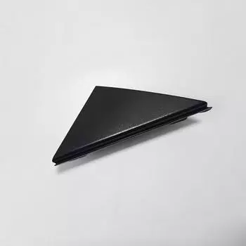 Накладка стойки крыла правая для Hyundai Kona 2018-2023 гг.