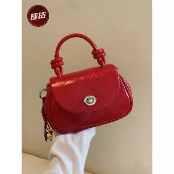 Nanfeng Chio2nd Yunberry Summer Handbag Women s 2025 New Arrival Super Hot Texture Exquisite Crossbody Small Bag Women Cherry Red