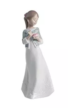 Nao Classic Porcelain Doll Figurine