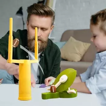 Напечатанная на 3D-принтере настольная футбольная игрушка с разрушающейся штангой ворот для футбольного мяча