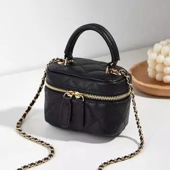 Наплечная сумка косметичка ромбовидная сумка новая