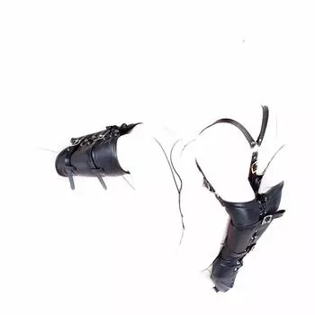 Наручники SM Play Средства ограничения рук и шеи Товары SM Средства ограничения рук и ног Женские средства ограничения рук и ног Набор средств ограничения Товары для взрослых Средства ограничения рук SM Мужские средства ограничения и то, и другое