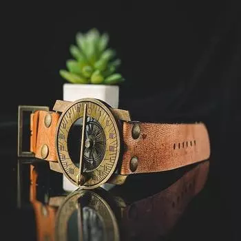 Наручные часы в стиле стимпанк, латунный компас, солнечные часы, винтажный стиль, ручная работа, подарок мужу, коллекционный предмет, морские подарки