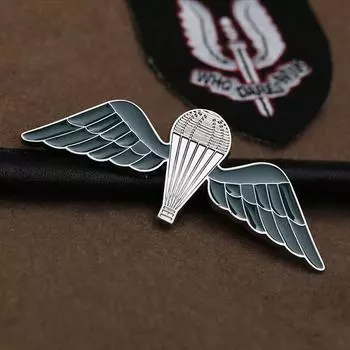 НАС. Армия Иностранный военный значок парашютиста Значок за прохождение иностранной подготовки Британский значок парашютиста Летающий значок Военный значок болельщика Металлический значок