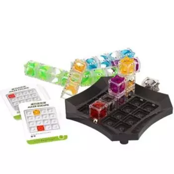 Настольная игра Casby Marvel Maze Escape 2195, разные цвета