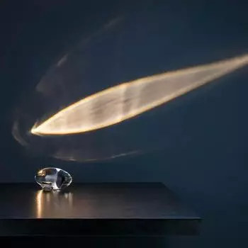 Настольная лампа Led Crystal Eye Of The Sky Итальянский дизайнер прикроватные лампы для гостиной спальни Декор Светильник Ночной проектор Подарок