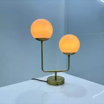 Настольная лампа Современная матовая стеклянная прикроватная лампа Stilnova Design