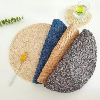 Настольный коврик Теплоизоляционный плетеный дизайн Компактные трехпрядные утолщенные изоляционные салфетки 18cm бежевый