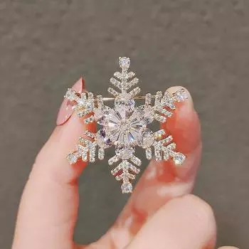 Настоящая золотая гальваническая брошь в виде оленя для женщин, модная, милая, персонализированная булавка для пальто, свитера, темпераментные милые аксессуары