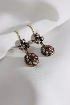 Настоящие женские серьги с камнями