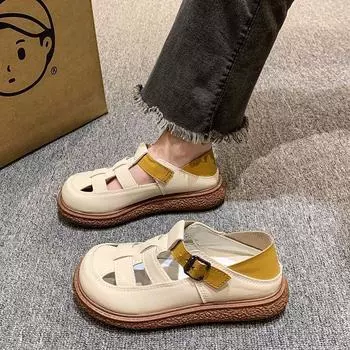 Наступая на дерьмо, чувствуя себя беременными женщинами, сандалии с мешком на голове, женские летние туфли 2025 года с плоским дном в стиле ретро, полые дышащие, одинарные туфли с мягкой подошвой, римские туфли 35