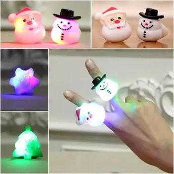Natal luminoso LED anel para crianas, brinquedo brilhante, dedo luz, Papai Noel, boneco de neve, presente, nova chegada 4pcs