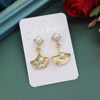 National style celebrity light luxury pearl stud earrings women s versatile retro long fringed earrings baroque temperament elegant earrings