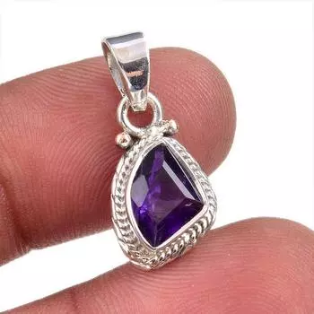 Natural African Amethyst Gemstone 925 Solid Sterling Silver Pendant 1.25 k7Y54