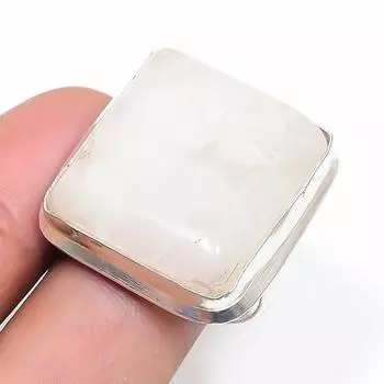 Кольцо из серебра 925 пробы с натуральным аква-халцедоном, размер 8,5 E7w17