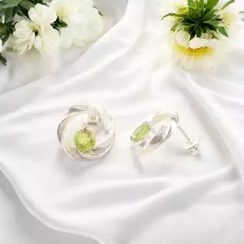 Natural Green Peridot Gemstone 925 Sterling Silver Stud Earrings For Women 0.64 CE-13-4