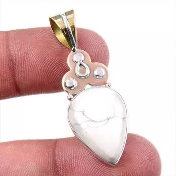Natural Howlite Gemstone 925 Solid Sterling Silver Two Tone Pendant 1.75 Z0W42