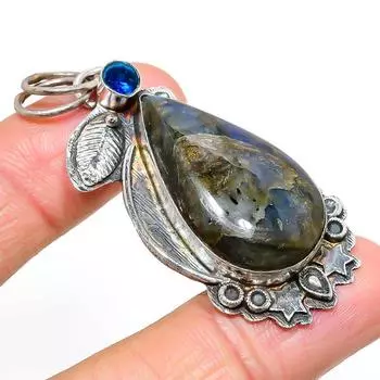 Natural Labradorite, Blue Topaz Gemstone 925 Sterling Silver Pendant 2.29 Z8d24