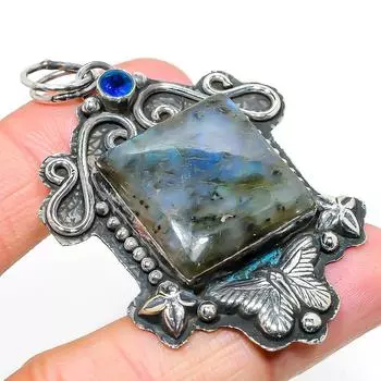 Natural Labradorite, Blue Topaz Gemstone 925 Sterling Silver Pendant 2.52 O9Q26