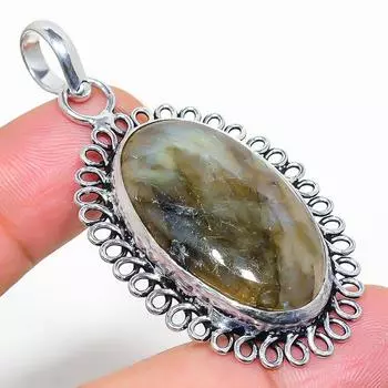 Natural Labradorite Gemstone Handmade 925 Sterling Silver Pendant 2.29 M2S42