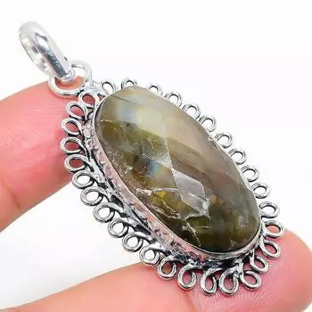 Natural Labradorite Gemstone Handmade 925 Sterling Silver Pendant 2.21 O7n59