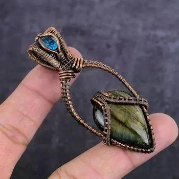 Natural Labradorite, Topaz Gemstone Copper Wire Wrap Jewelry Pendant 2.99 f3H90
