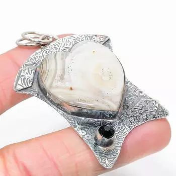 Natural Laguna Lace Agate,Spinel Gemstone 925 Sterling Silver Pendant 2.64 u7z37